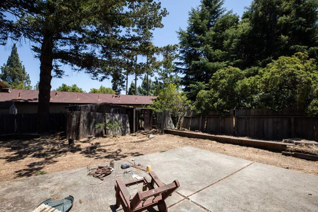 4251 Mckellar Lane, Palo Alto, CA 94306