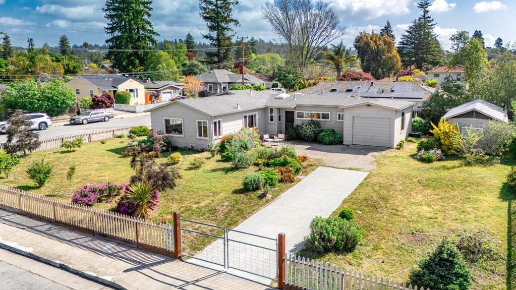 208 Coulson Avenue, Santa Cruz, CA 95060