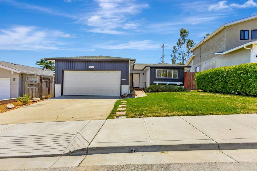 1890 Claremont Drive photo