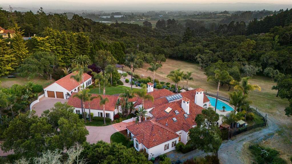 235 Vista Del Pajaro Road, Corralitos, CA 95076