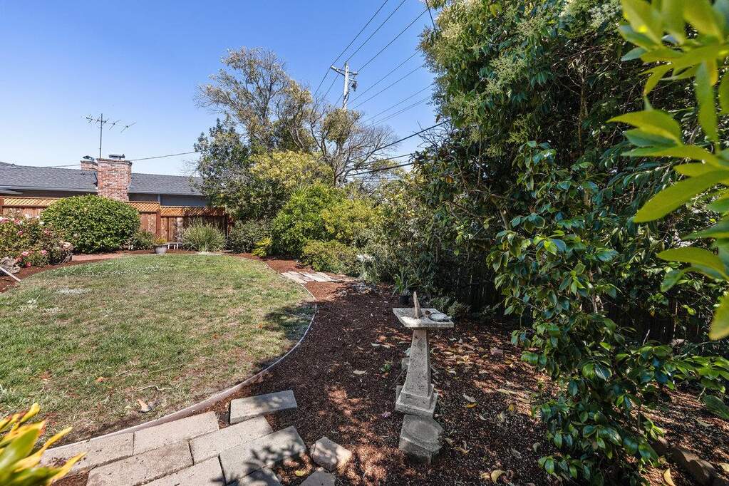 1202 Woodland Drive, San Mateo, CA 94402