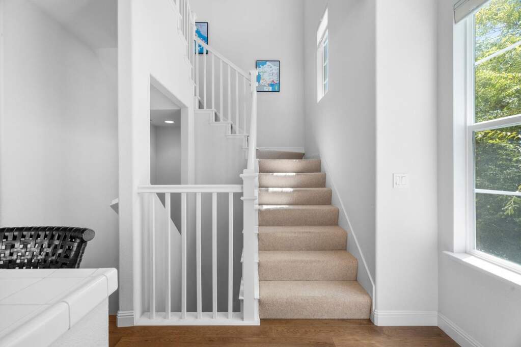 641 Turnbuckle Drive #1701, Redwood City, CA 94063