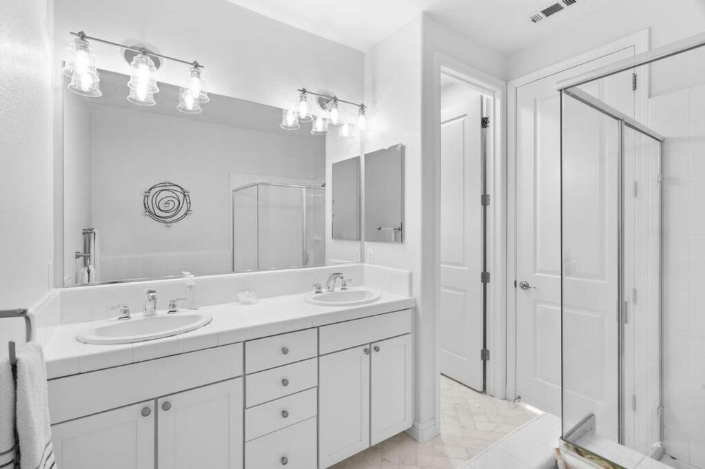 641 Turnbuckle Drive #1701, Redwood City, CA 94063