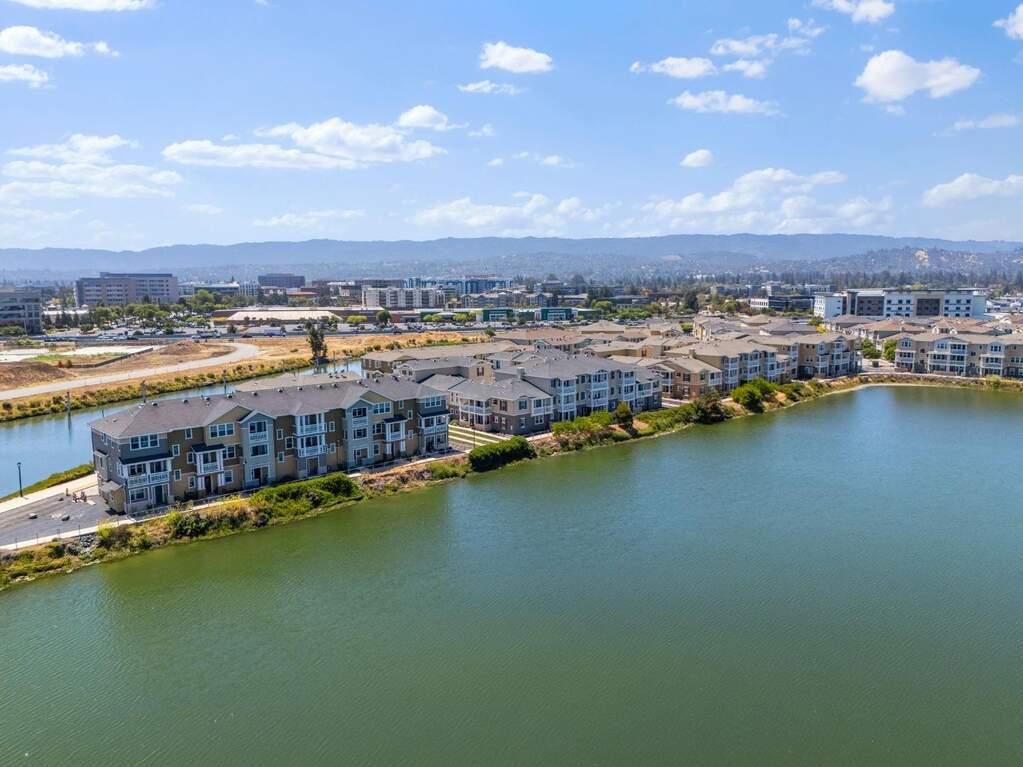 641 Turnbuckle Drive #1701, Redwood City, CA 94063