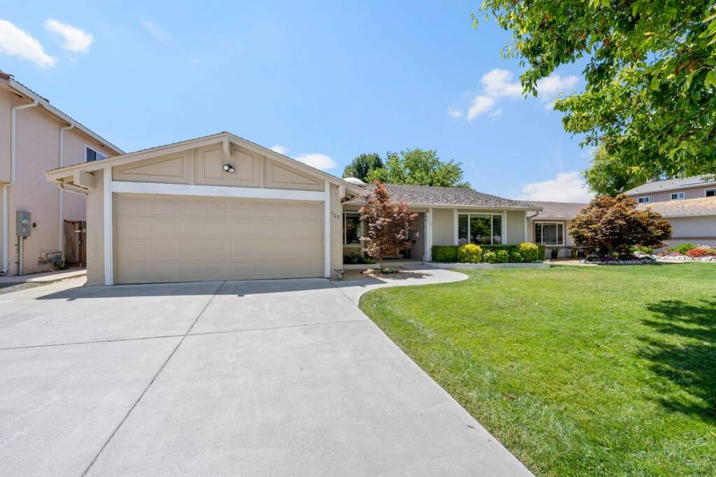 708 Blackfoot Court, San Jose, CA 95123