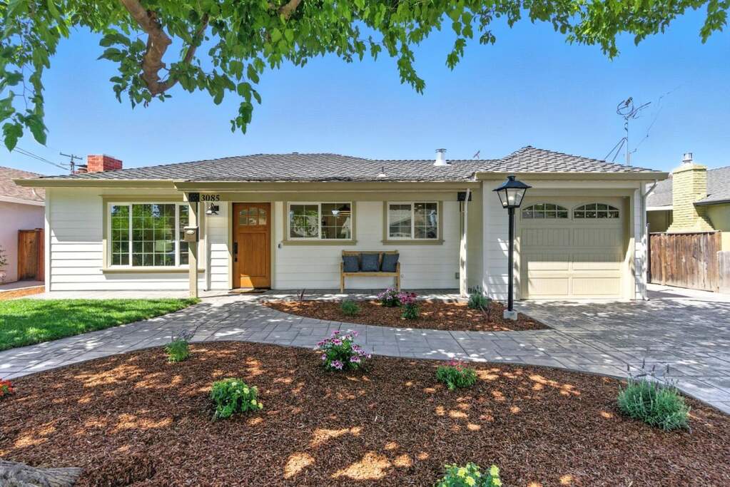3085 Butte Street photo
