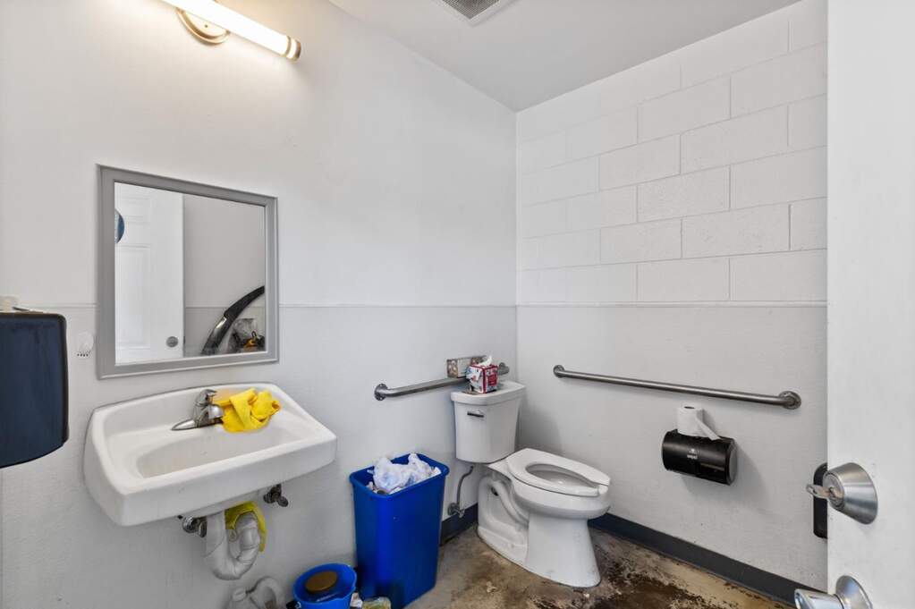 1141 San Mateo Avenue, San Bruno, CA 94066