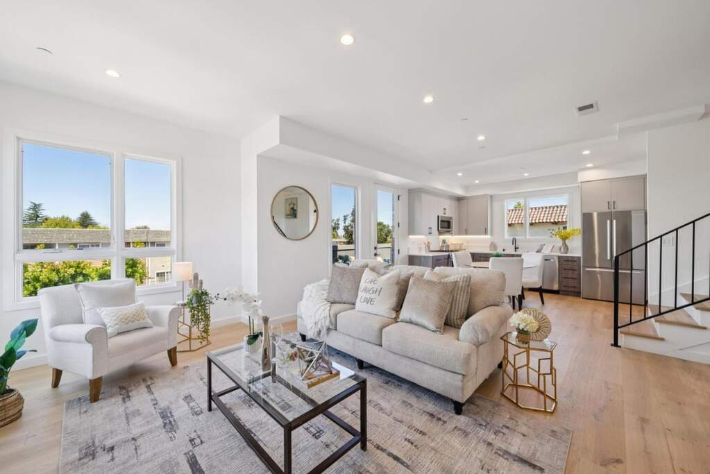 1433 Floribunda Avenue #2 photo