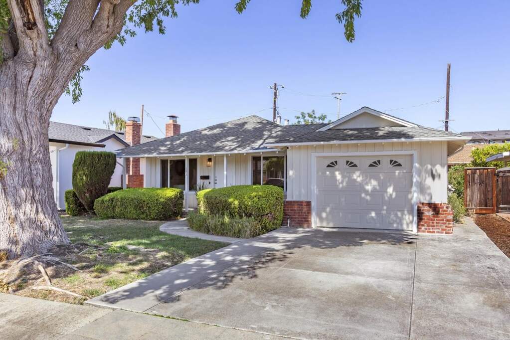 693 Madrone Avenue, Sunnyvale, CA 94085
