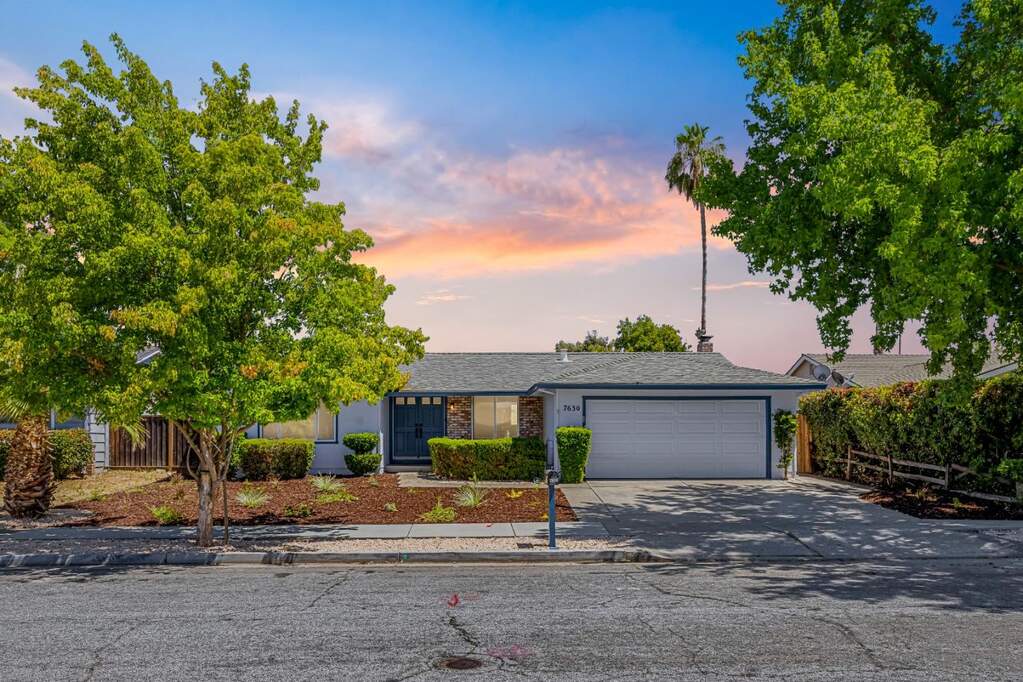 7630 El Roble Court photo