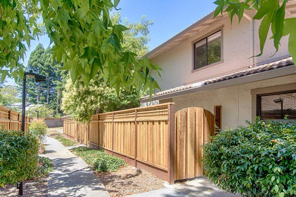 168 Peach Terrace photo