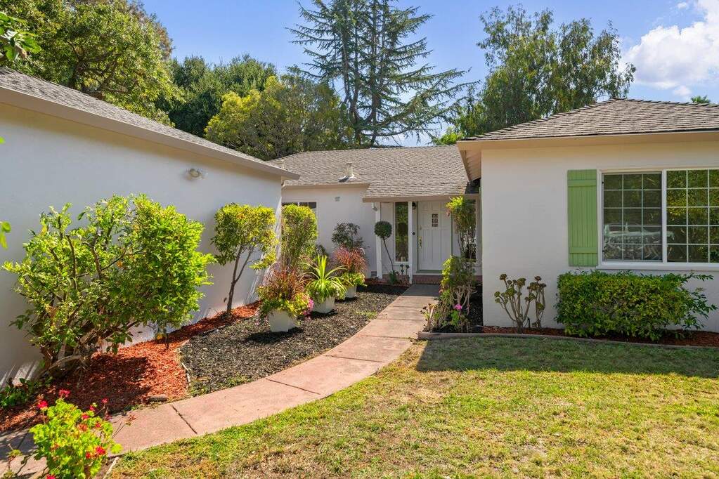 3888 Magnolia Drive photo