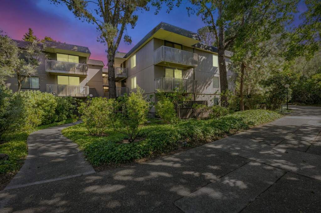 4359 Shelter Creek Lane photo