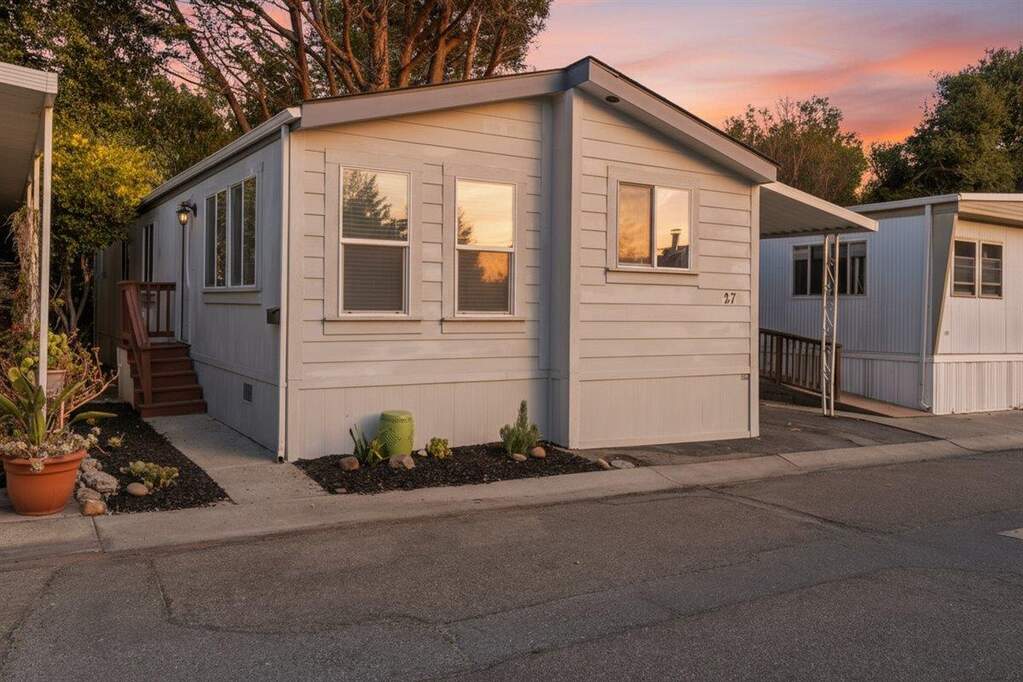 3060 Porter Street #27 photo