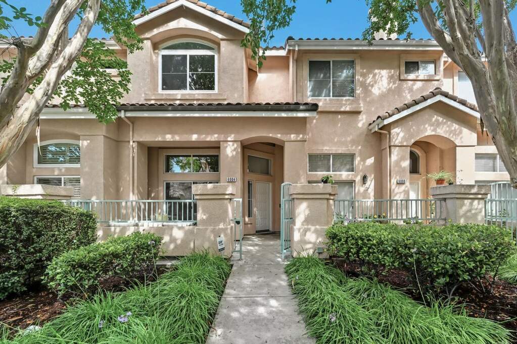 6004 Pisa Ter #119 photo