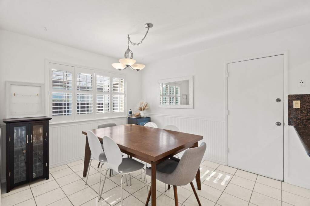 5254 Howes Lane, San Jose, CA 95118