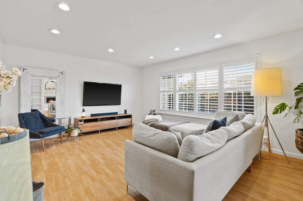 5254 Howes Lane, San Jose, CA 95118