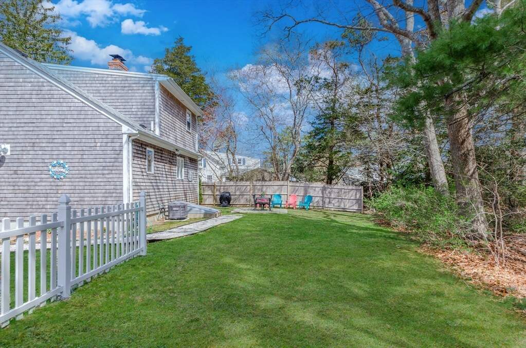 2 Bedroom Single Family Home/House's Image 14