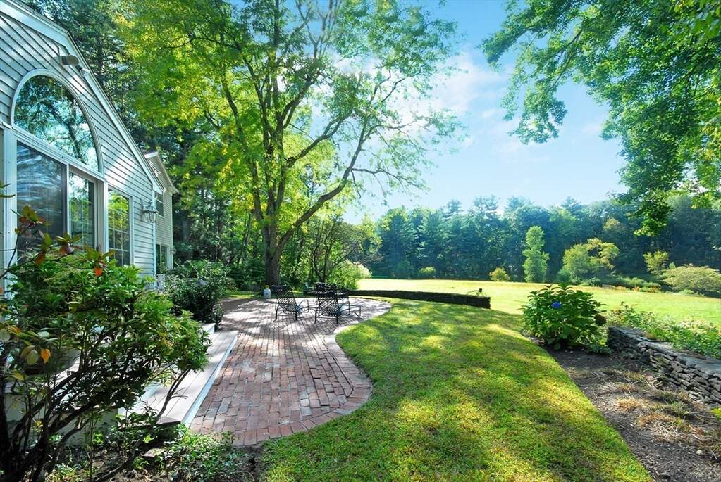 4 Bedroom Single Family Home/House's Image 33