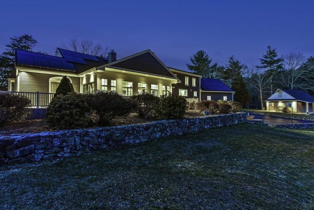4 Bedroom Single Family Home/House's Image 30