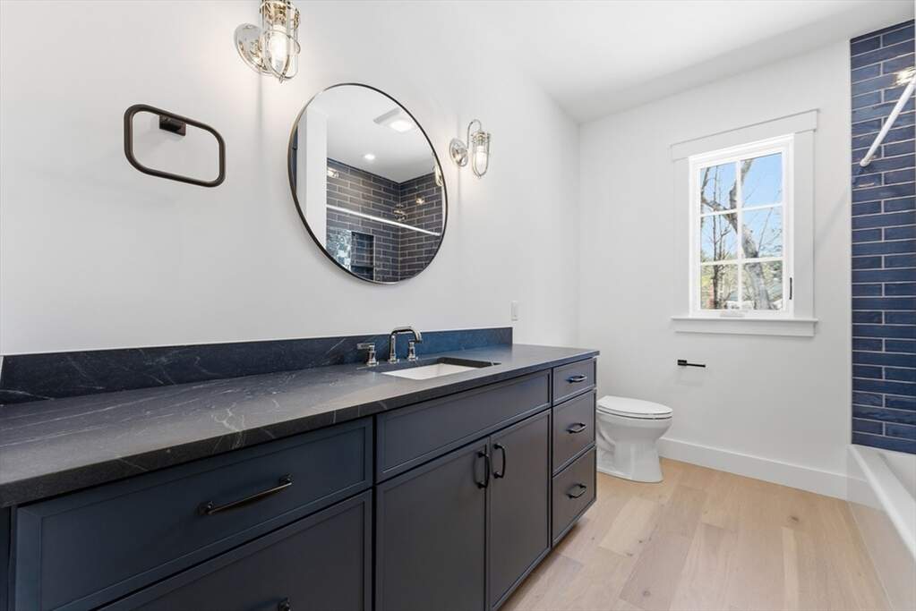 4 Bedroom Single Family Home/House's Image 22