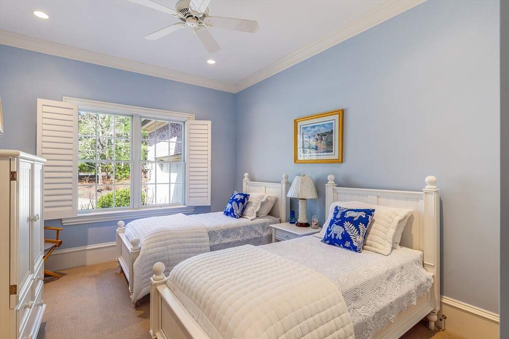 4 Bedroom Single Family Home/House's Image 13