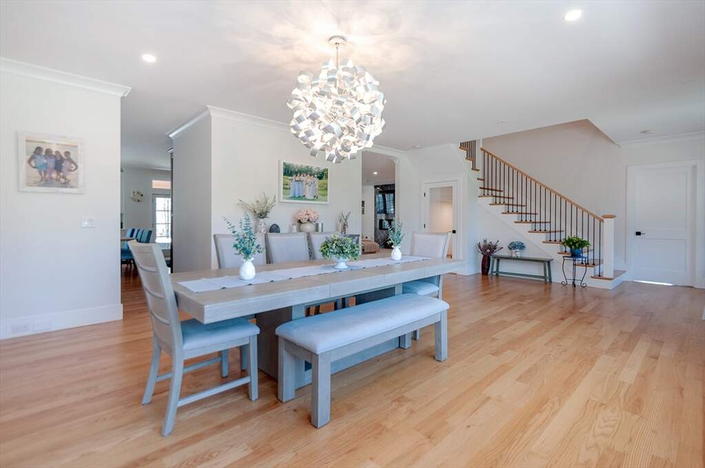 4 Bedroom Single Family Home/House's Image 14