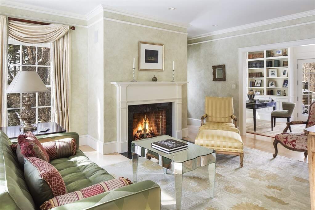 5 Bedroom Single Family Home/House's Image 13