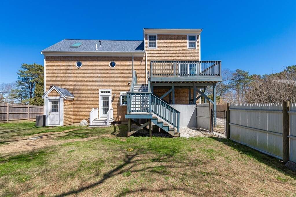 3 Bedroom Single Family Home/House's Image 16