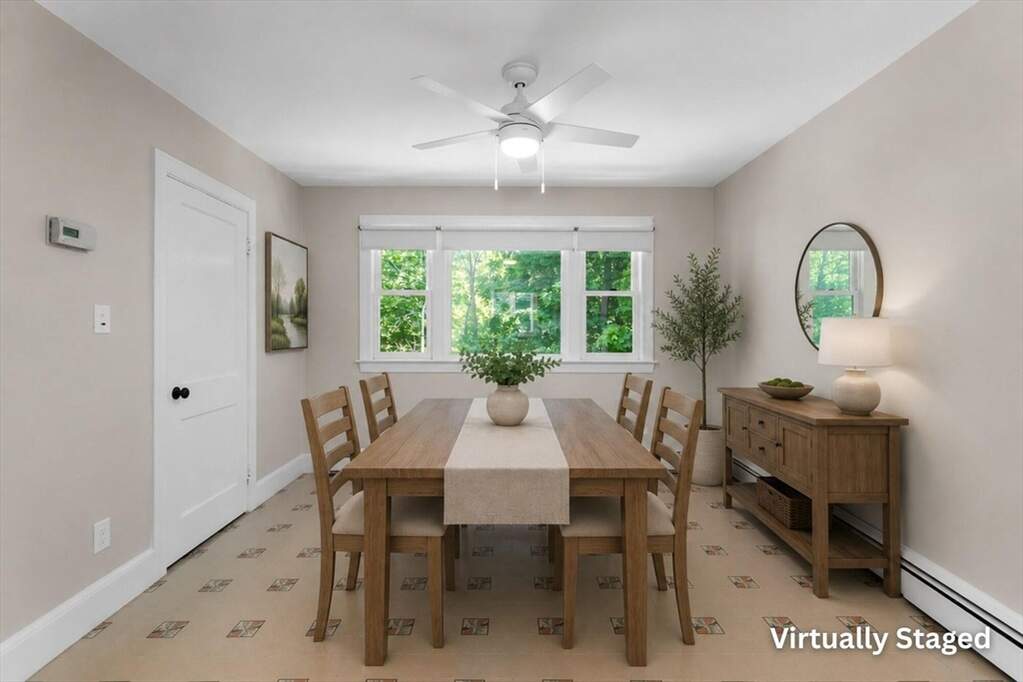 4 Bedroom Single Family Home/House's Image 8