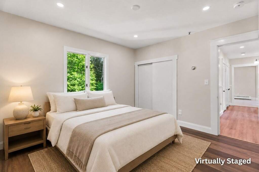 4 Bedroom Single Family Home/House's Image 12
