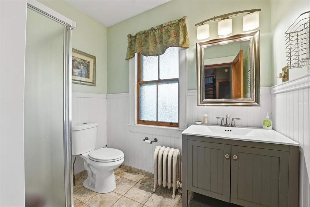 4 Bedroom Farm/Ranch/Plantation's Image 20