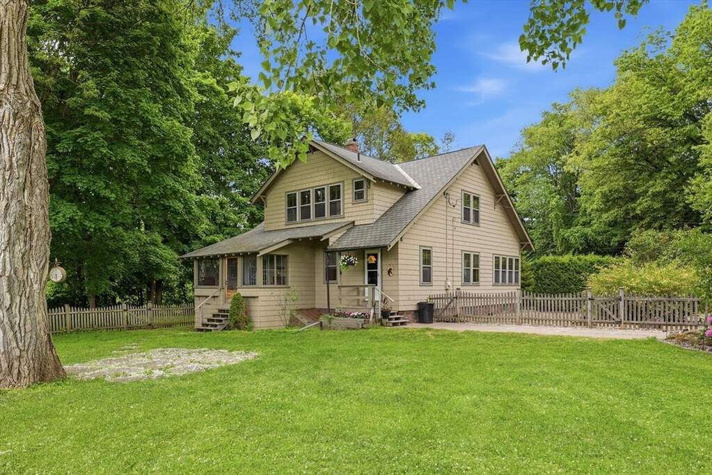 4 Bedroom Farm/Ranch/Plantation's Image 22