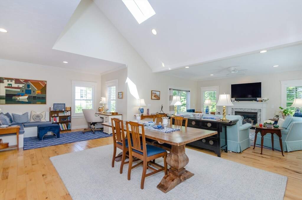 3 Bedroom Single Family Home/House's Image 5