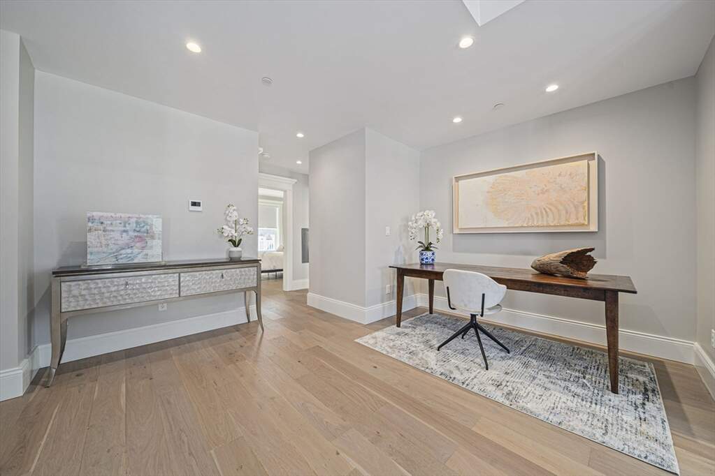 2 Bedroom Apartment/Flat's Image 11