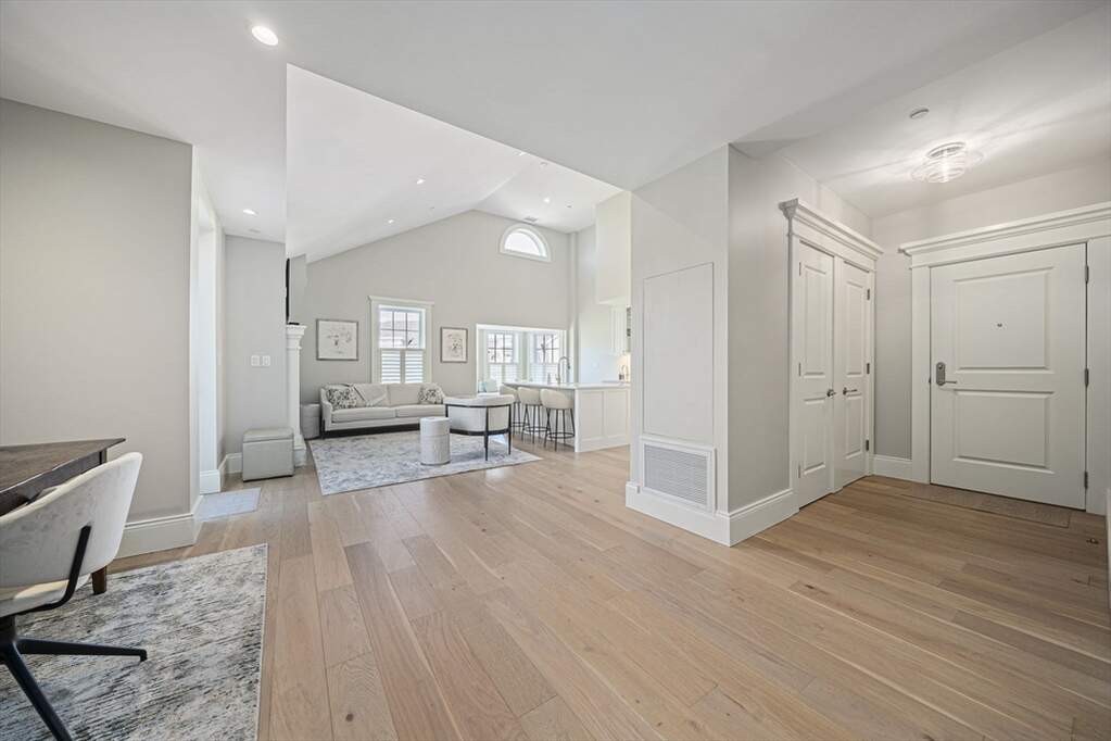 2 Bedroom Apartment/Flat's Image 13