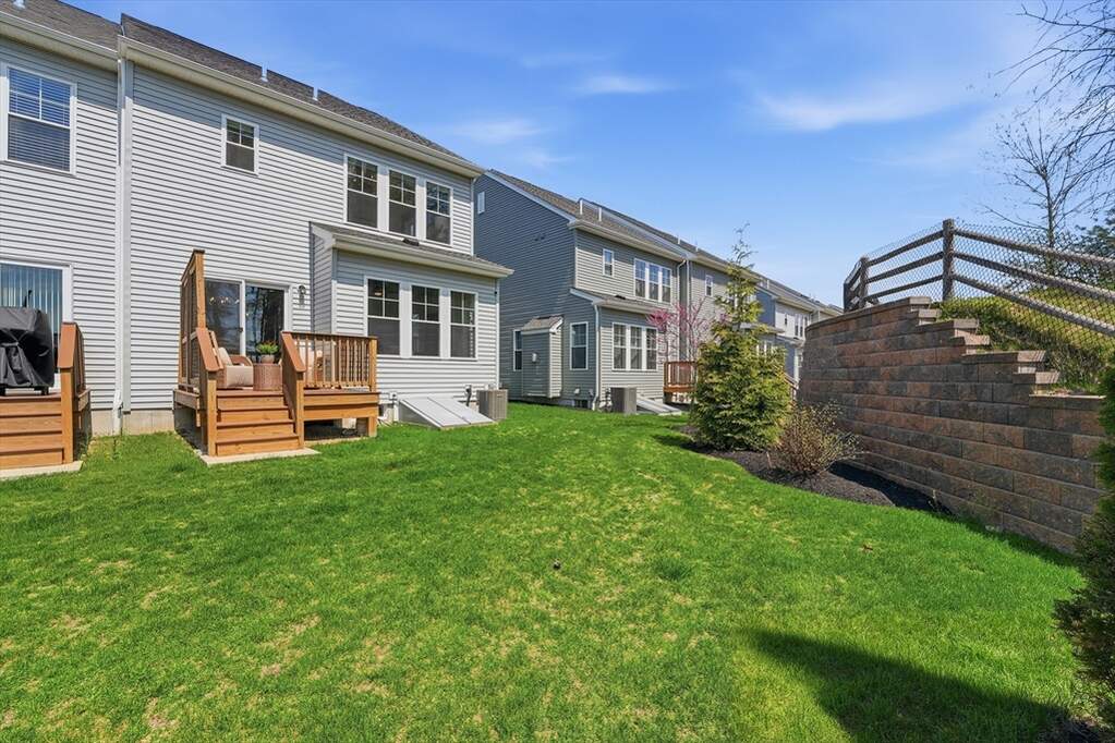 2 Bedroom Villa/Townhouse's Image 18