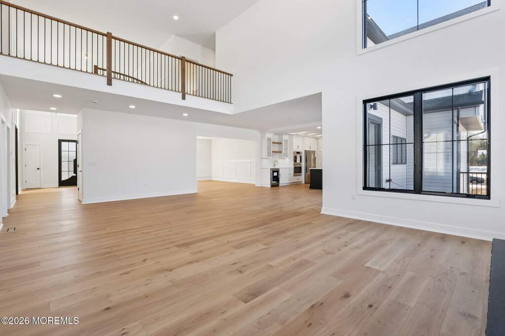 5 Bedroom Single Family Home/House's Image 14
