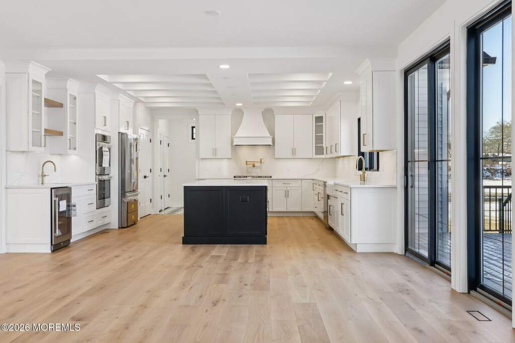 5 Bedroom Single Family Home/House's Image 24