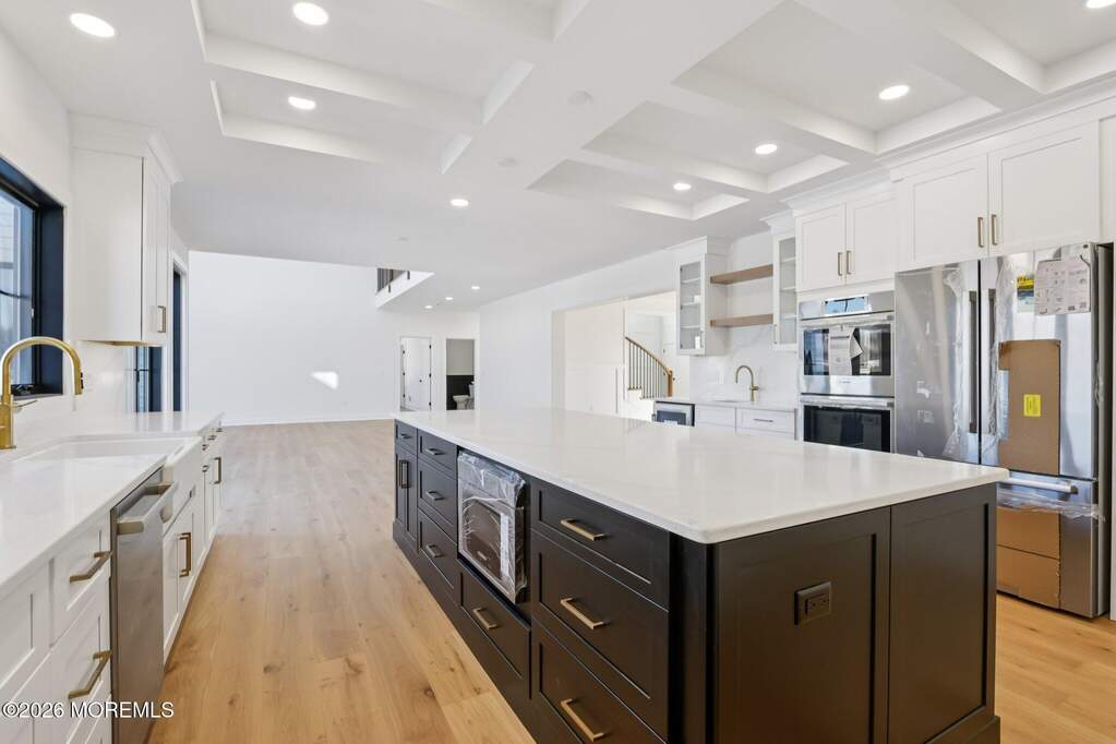 5 Bedroom Single Family Home/House's Image 33