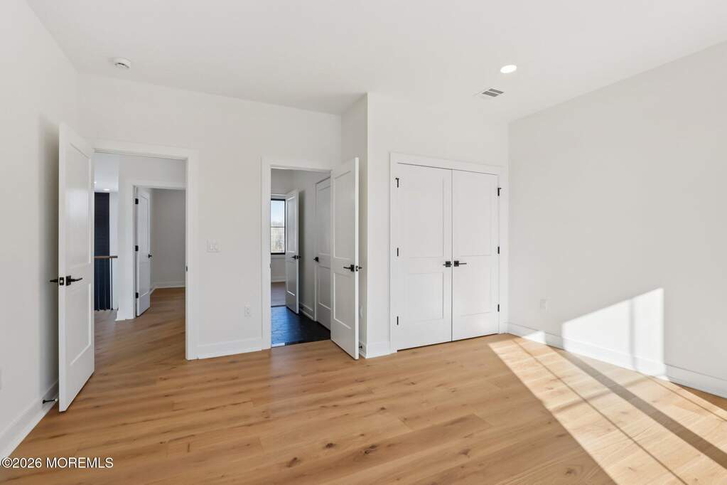 5 Bedroom Single Family Home/House's Image 37