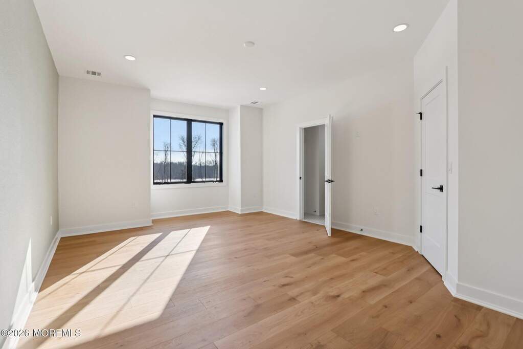 5 Bedroom Single Family Home/House's Image 47