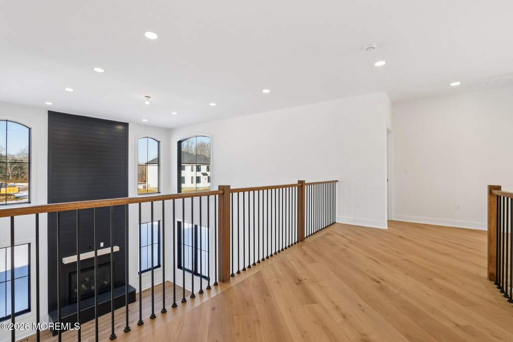 5 Bedroom Single Family Home/House's Image 50