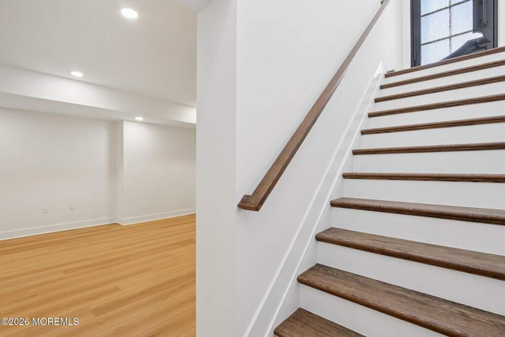 5 Bedroom Single Family Home/House's Image 68