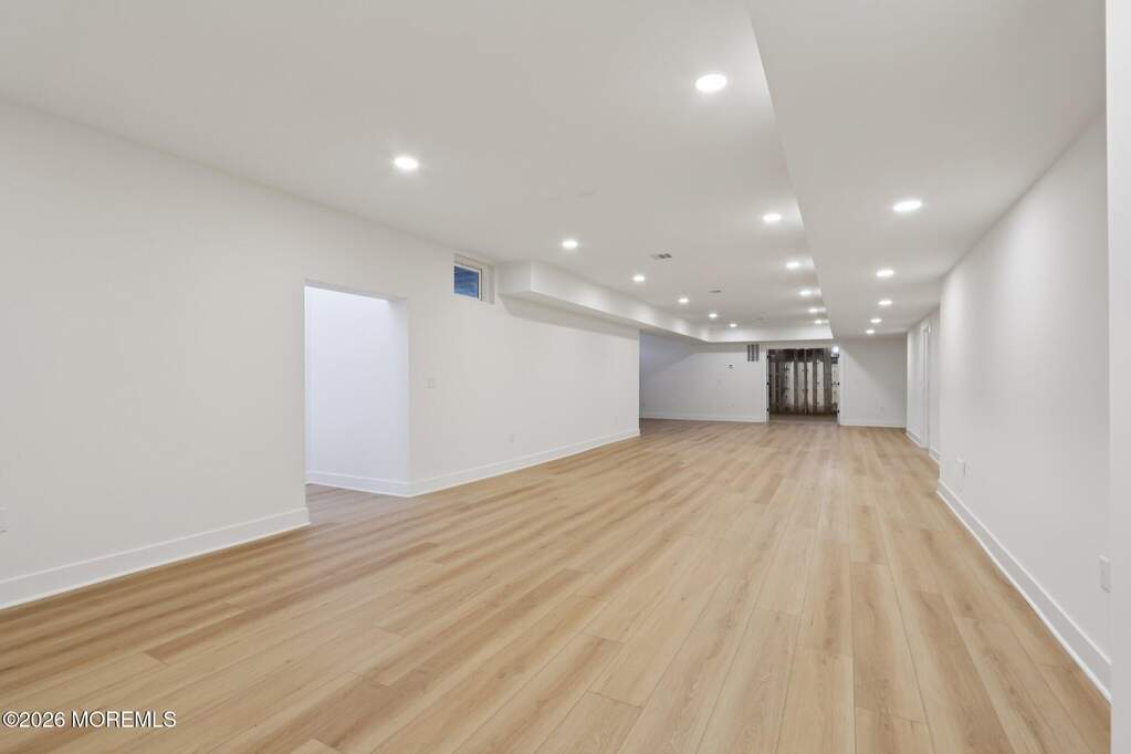 5 Bedroom Single Family Home/House's Image 70