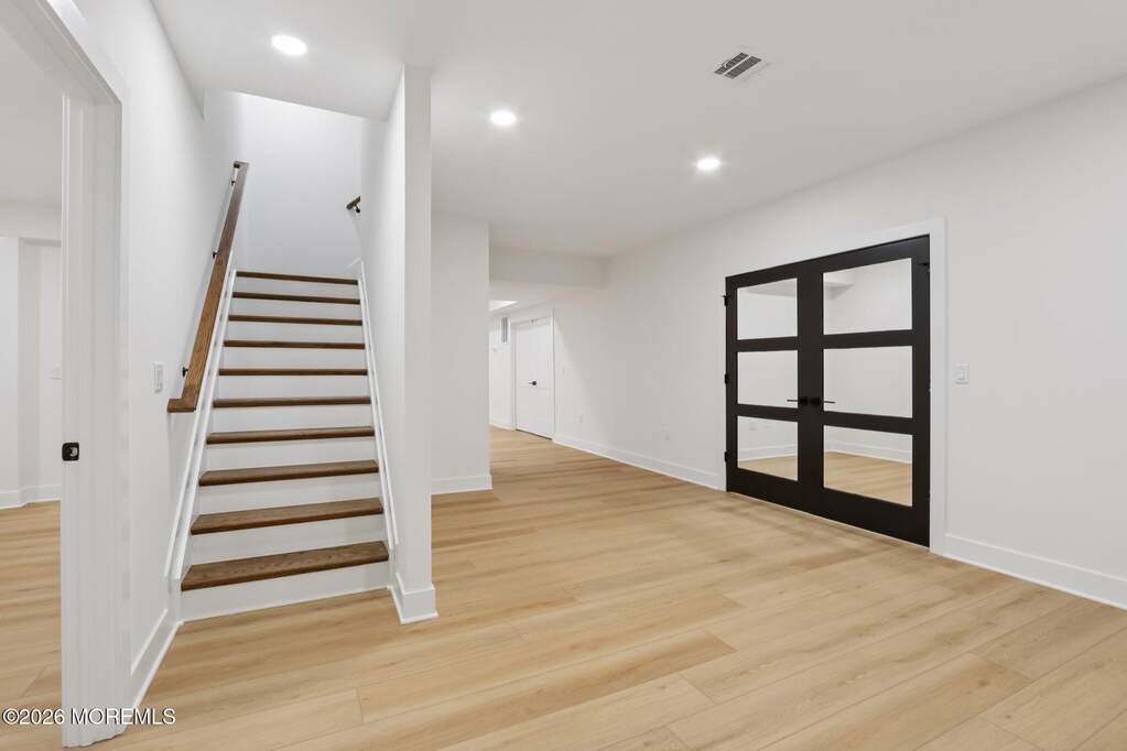 5 Bedroom Single Family Home/House's Image 74