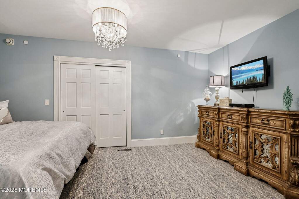 1 Bedroom Apartment/Flat's Image 3