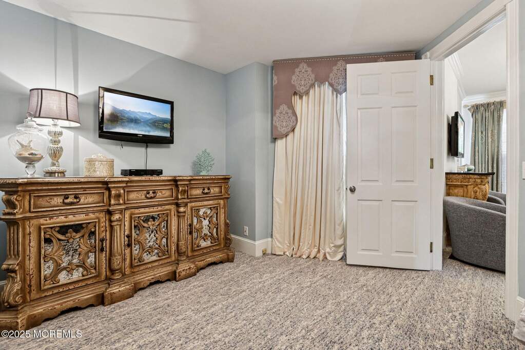1 Bedroom Apartment/Flat's Image 5