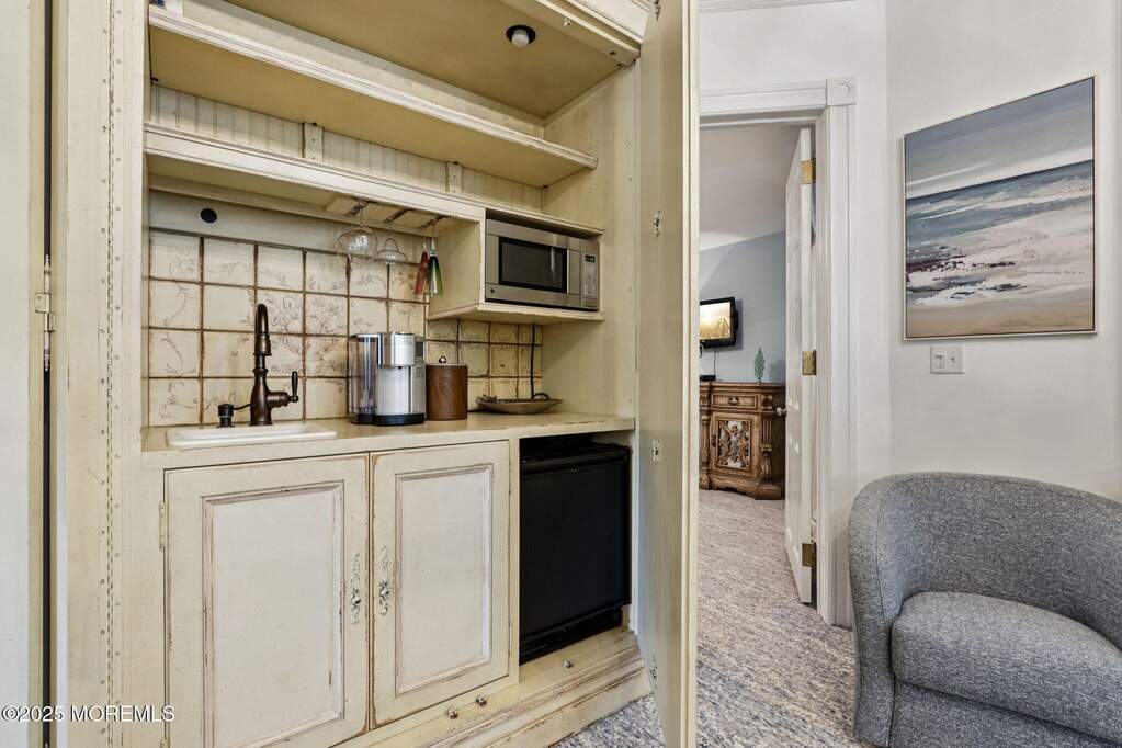 1 Bedroom Apartment/Flat's Image 6