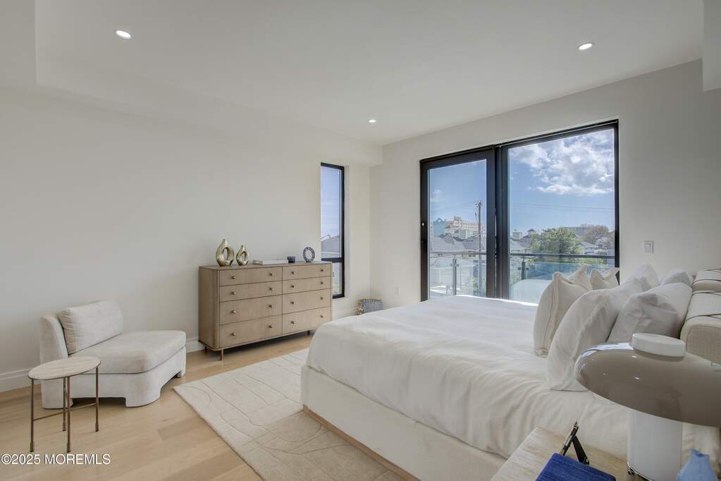 3 Bedroom Villa/Townhouse's Image 15